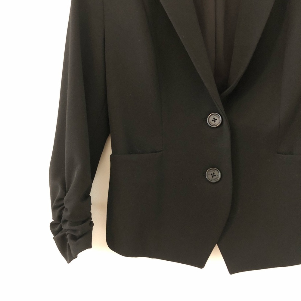 BLACK BLAZER - Picture 2 of 3